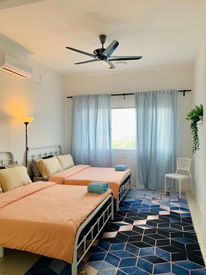 Bunga Homestay Sea View Kuala Terengganu Buitenkant foto