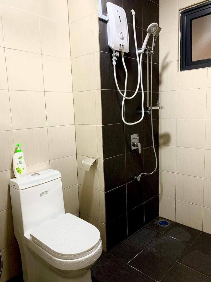 Bunga Homestay Sea View Kuala Terengganu Buitenkant foto
